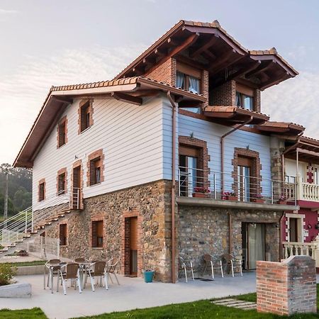 Apartamentos Turisticos El Ponton Arnuero Buitenkant foto