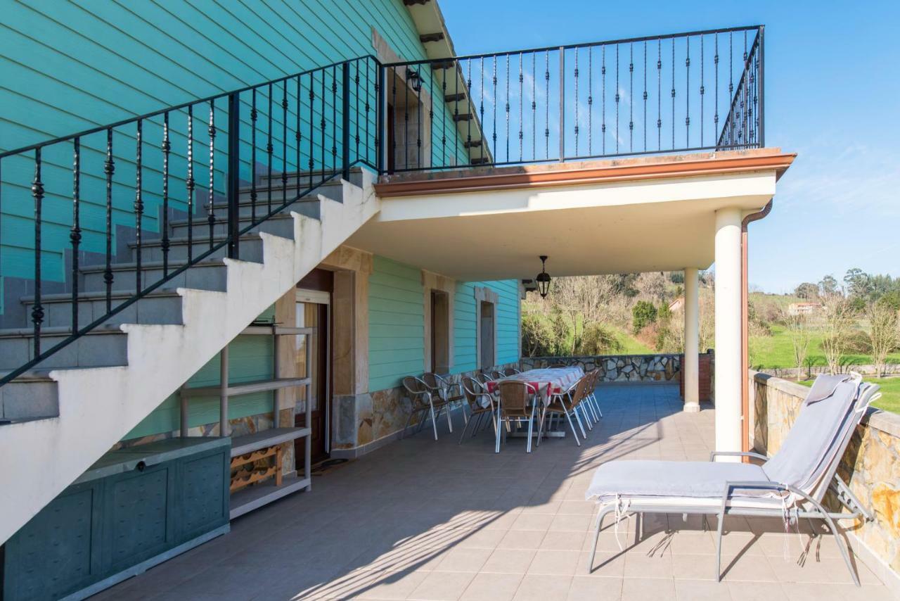Apartamentos Turisticos El Ponton Arnuero Buitenkant foto