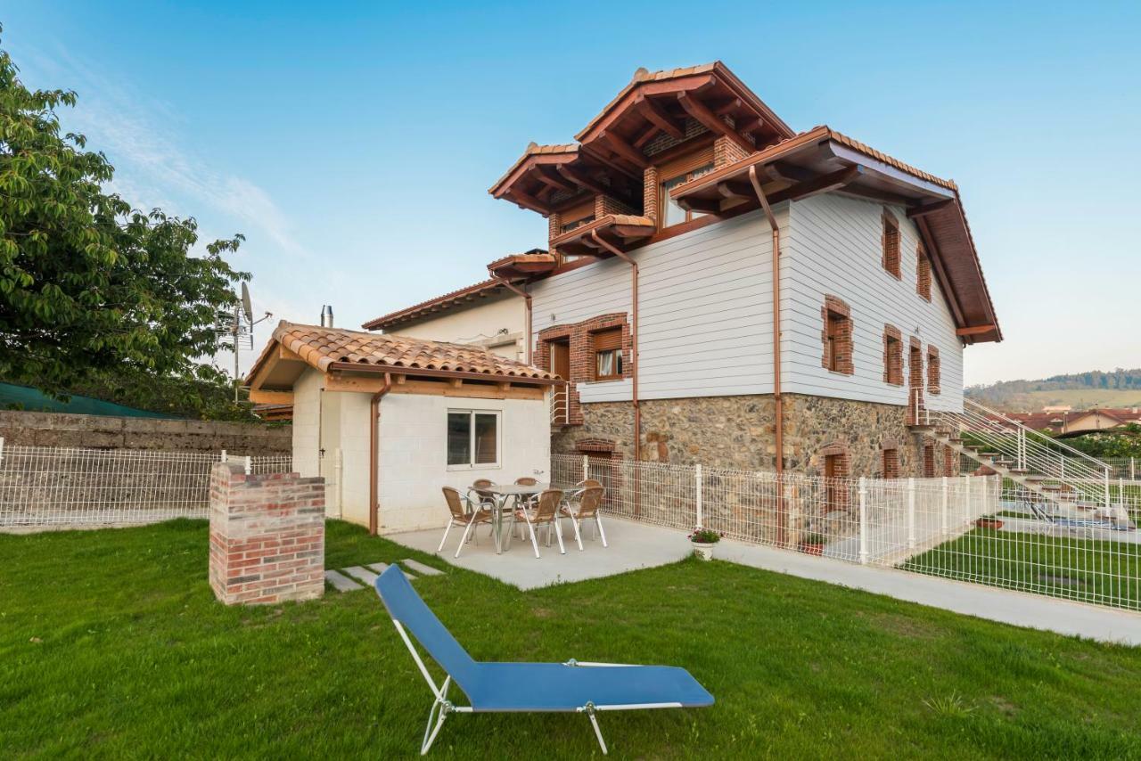 Apartamentos Turisticos El Ponton Arnuero Buitenkant foto